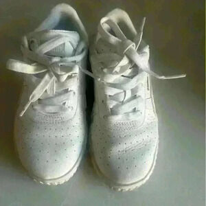 Kids Puma black and white